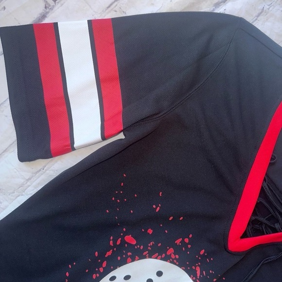 NWOT Women’s XLarge Jason Voorhees Hockey Dress Friday the 13th - Picture 5 of 10